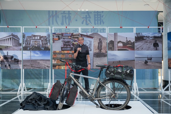 骑行跨越丝绸之路的文化旅程《东游记》在碧云美术馆开幕