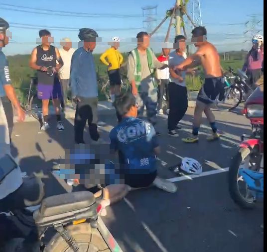 “心疼遗憾！”河北一父亲带娃跟团骑行小孩被碾压身亡知情人讲述
