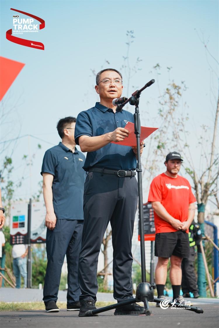 见证泵道“骑”迹！2024VelosolutionsUCI泵道世锦赛中国区预选赛烟台站暨2024中国联赛烟台站正式开赛(图1)