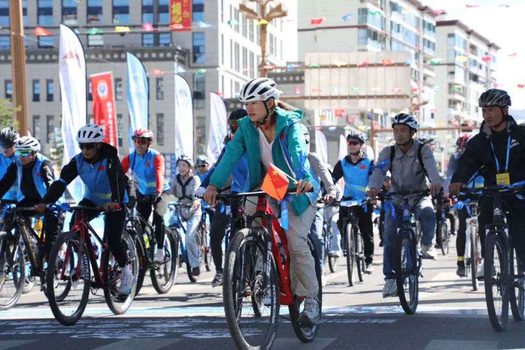 2024年环羊卓雍措自行车公开赛和普莫雍措世界海拔最高环湖自行车挑战赛启动(图6)
