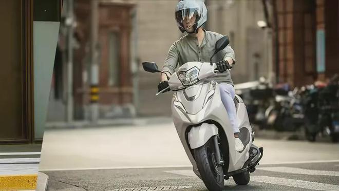 2024年摩托车应该怎么买?建议收藏能让你少走弯路(图5) 2024年摩托车应该怎么买?建议收藏能让你少走弯路(图5)