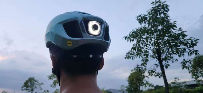 喜欢骑行的别错过头盔+尾灯组合UltraAero魔途头盔体验(图7) 喜欢骑行的别错过头盔+尾灯组合UltraAero魔途头盔体验(图7)