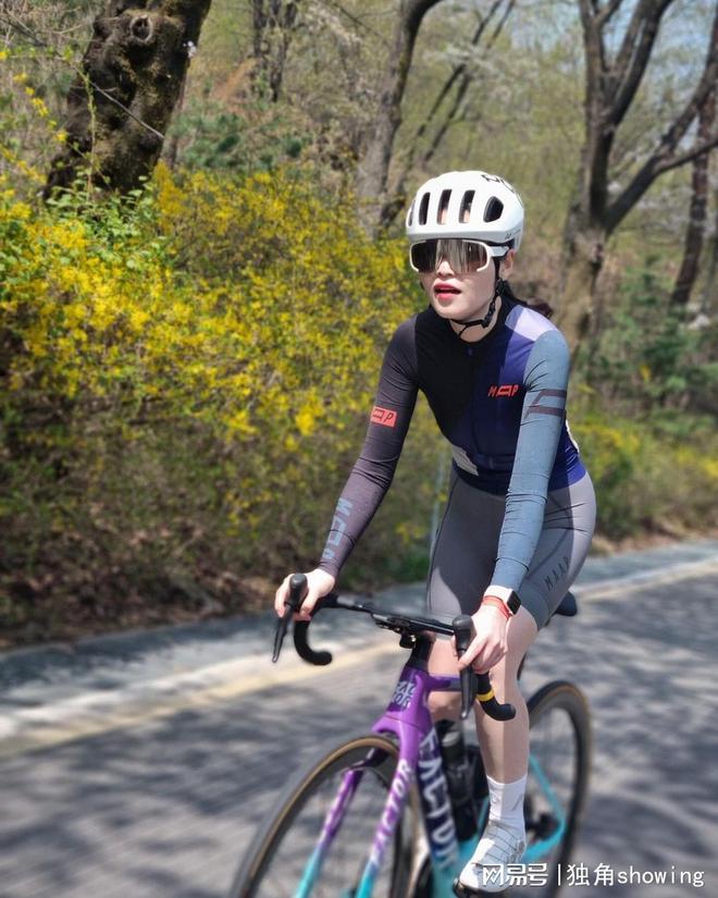 惊艳！搭配个性骑行服的绝佳选择(图1)