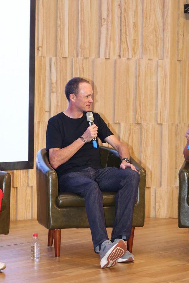 环法冠军中国行第一站华中科技大学举办骑行文化沙龙(图5) 环法冠军中国行第一站华中科技大学举办骑行文化沙龙(图5)