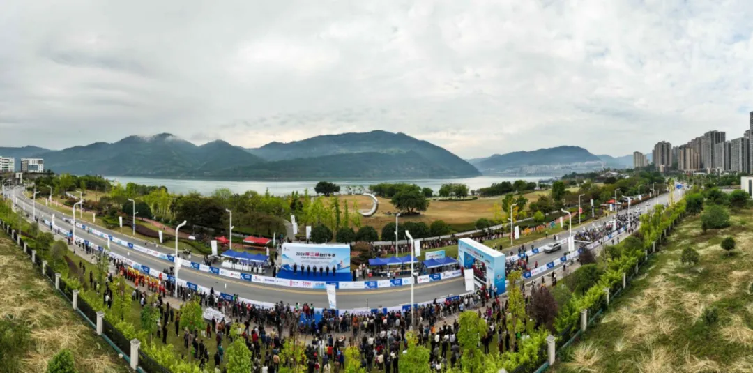 云阳版“速度与激情”2024环三峡自行车赛精彩回顾→