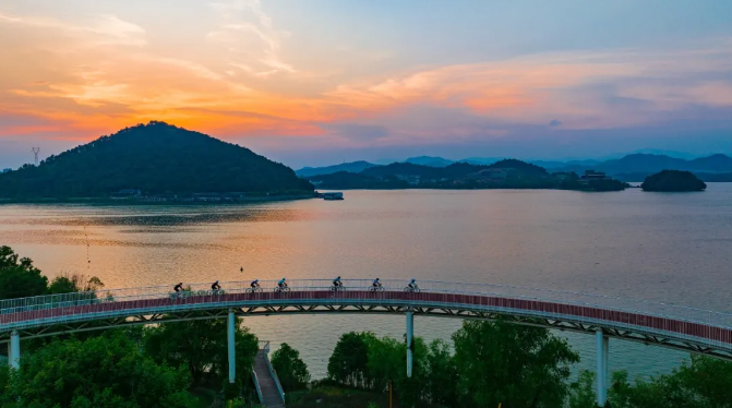 浙江4条路线入选“中国骑行地图”精品骑行路线(图3)