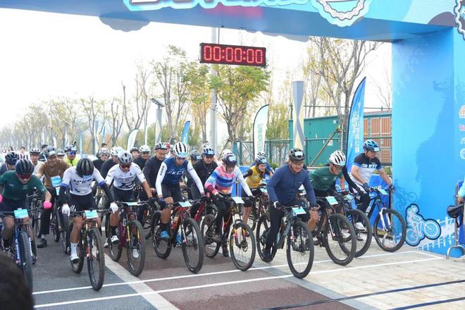 骑聚海州第三届刘志洲山体育公园山地车公开赛精彩落幕!(图2) 骑聚海州第三届刘志洲山体育公园山地车公开赛精彩落幕!(图2)