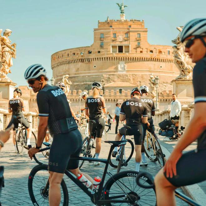 怎样理解越来越多年轻人穿着骑行服上班?(图8) 怎样理解越来越多年轻人穿着骑行服上班?(图8)