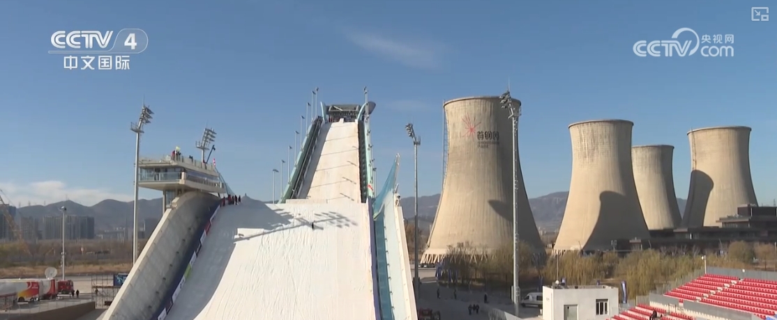 “滑雪+旅游”“滑雪+赛事”美食”……“冷冰雪”助燃“热经济