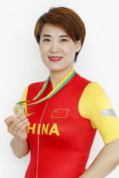 踩出冠军路骑出公益心——自行车世界冠军穆迪做客新网银行直播间(图1)