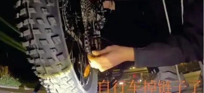 韩国小伙挑战骑行丝绸之路一路吃喝半个月还在甘肃崩溃哭了(图3)