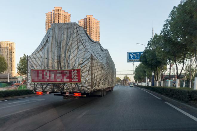 到底离货车多近等于自杀(图6) 到底离货车多近等于自杀(图6)