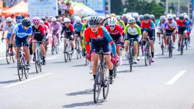 4000块钱起家年入5亿车库里跑出一家行业第一(图5)