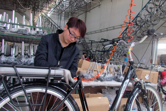 两轮车被美国中产买爆中国小伙年入千万(图2)