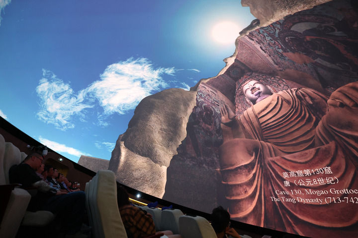 中国之城｜敦煌：镶嵌在沙漠里的绿宝石(图10)