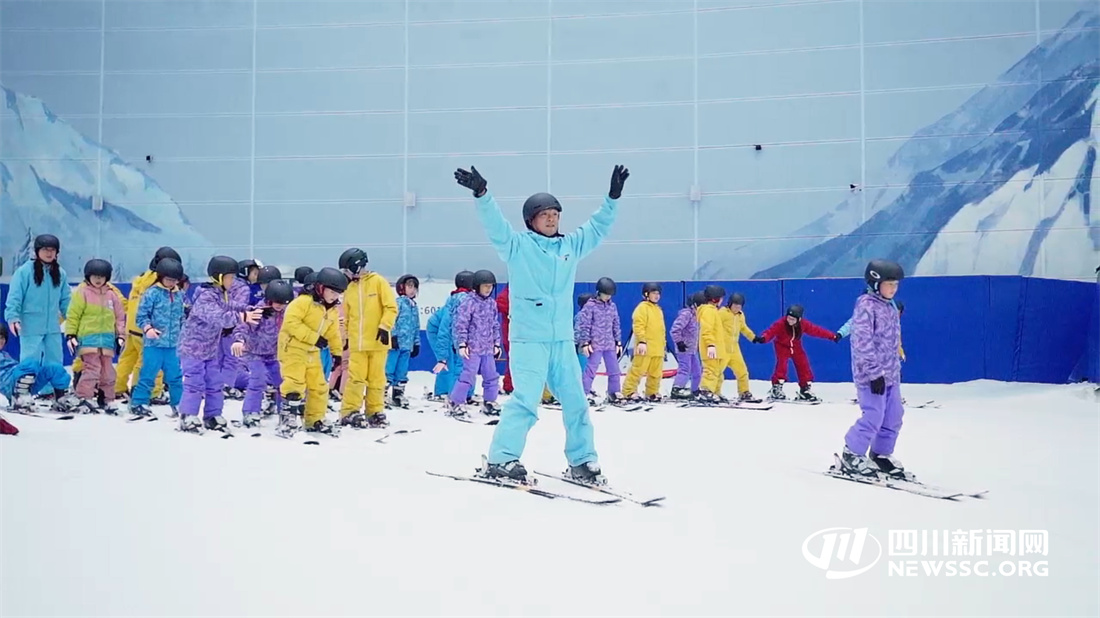 “体育+”跨界融合四川夜动解锁新潮流｜天府夜未央(图5)