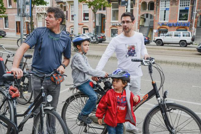 探秘荷兰阿姆斯特丹骑行穿梭邂逅梵高艺术的浪漫奇幻之旅(图8)