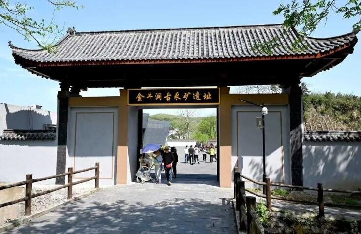 你好我叫义安！这是我的新简历(图2)