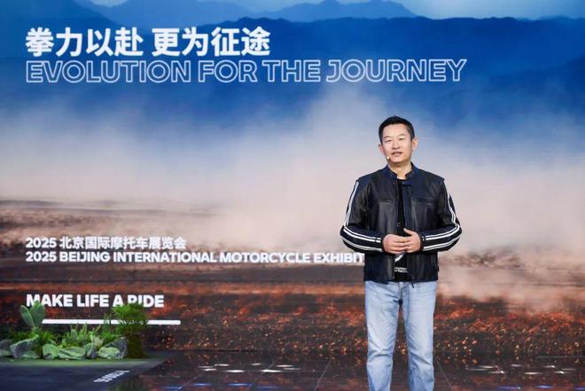 宝马摩托车GS全家族全新R12复古车上市(图1)