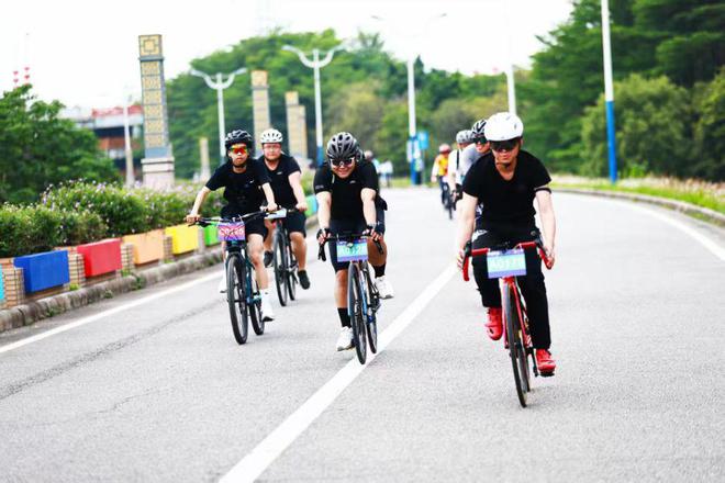 禅城南庄举行首届骑行文化嘉年华激活“山水城市+户外生活”新场景(图1)