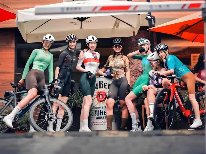 2025骑行热疯涨！辐轮王土拨鼠自行车爆火规模将破2600亿(图3)