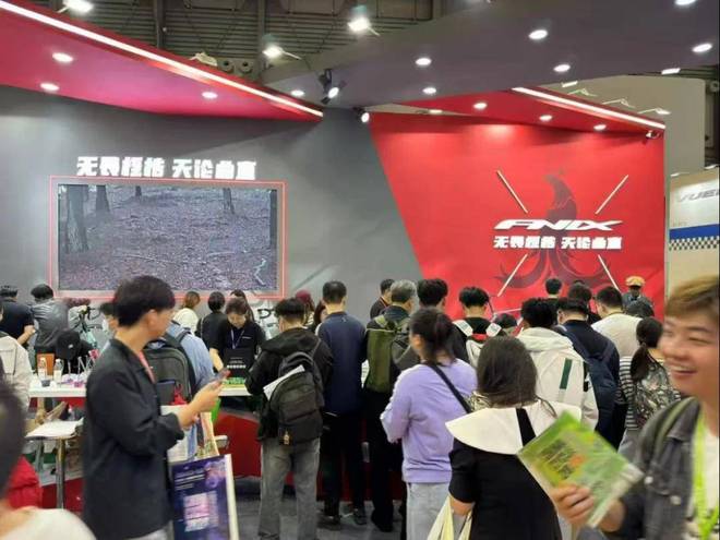 独家专访凤凰副总裁：走向台前的时候到了转型户外运动赛道(图6)