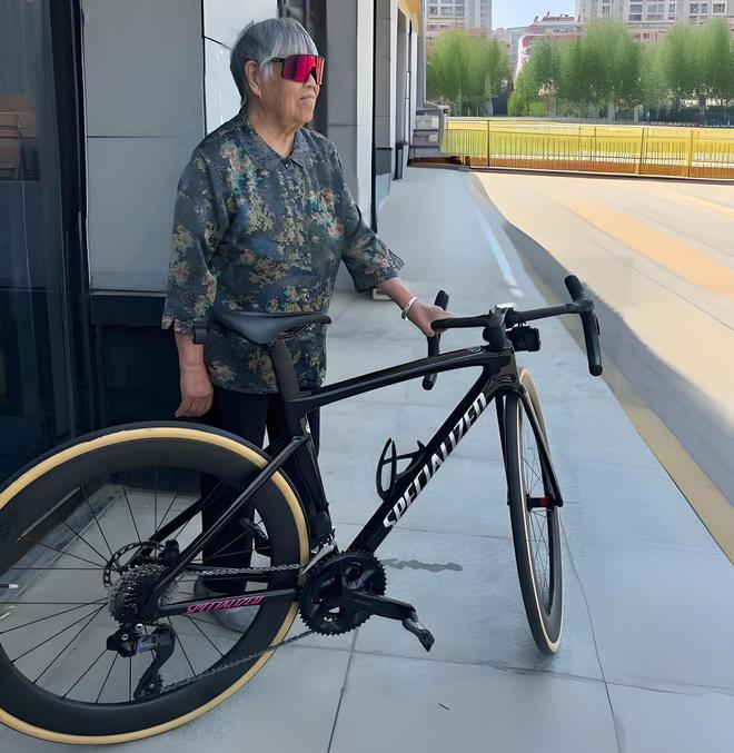 崔克闪电自行车属于什么档次？捷安特美利达喜德盛梅花性价比(图4)
