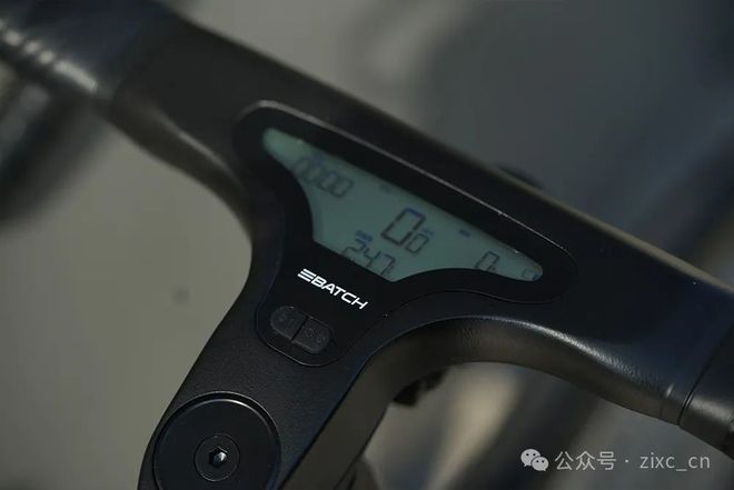 百琦R2公路车：智驭未来引领骑行新风尚(图4)