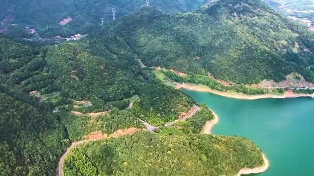 一条路“链”动山水、速度与发展｜中国公路自行车职业联赛将在余杭大径山揭幕(图2)