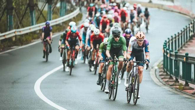 南京江宁乐享足球“小江联赛”燃情启幕“看比赛·享优惠”全域消费活动同步开启(图6)