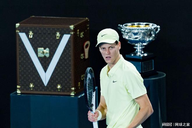 美国巨星押30万美元看好辛纳美网夺冠去年因为辛纳血亏20万美元(图2)