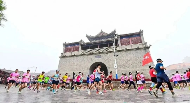 从“煤都”到“跑都”榆林体育高质量发展的转型之路(图1)