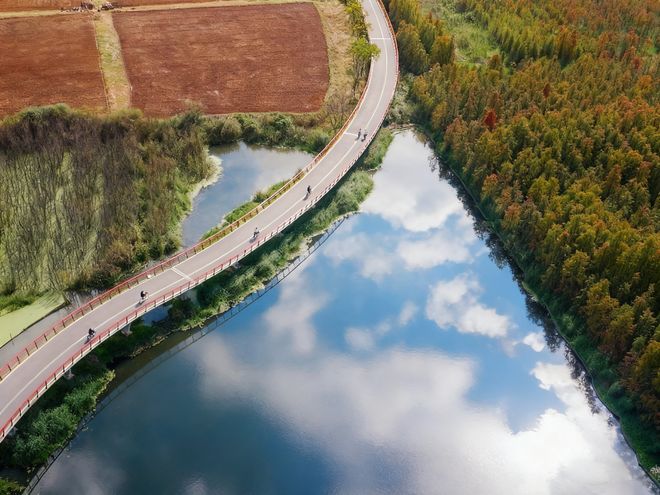 “赏金之旅”走进昆明与金标大众共赴一场“4+2”漫时光(图5) “赏金之旅”走进昆明与金标大众共赴一场“4+2”漫时光(图5)