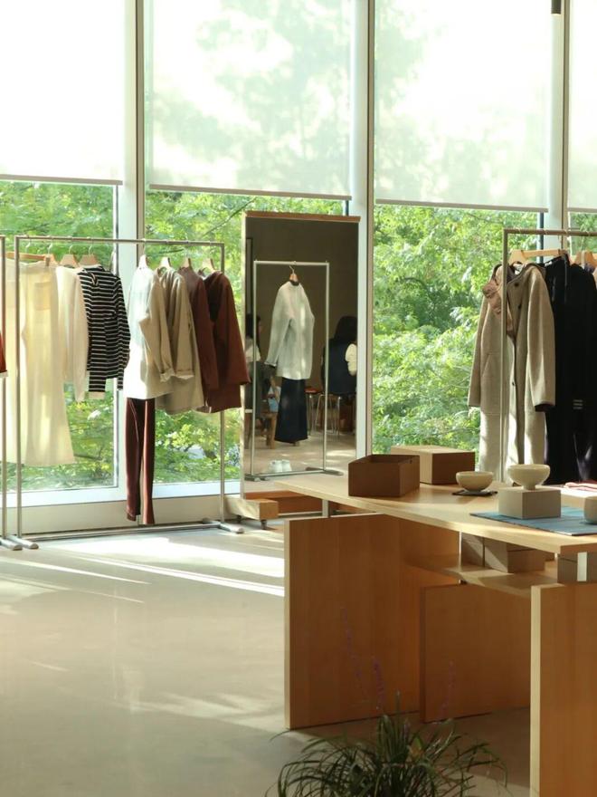 太古发布第三季度数据、星巴克与博裕投资合作(图8)