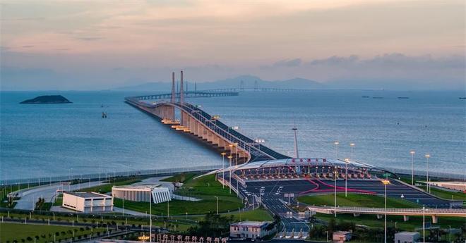 大桥后勤守护者越秀服务助力港珠澳大桥全运会跨境骑行赛事(图6) 大桥后勤守护者越秀服务助力港珠澳大桥全运会跨境骑行赛事(图6)