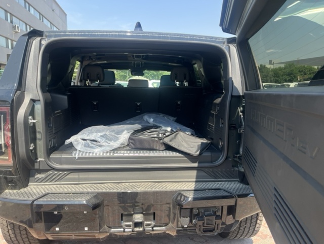 2024款悍马EV3XSUV硬派越野落地详询(图4) 2024款悍马EV3XSUV硬派越野落地详询(图4)