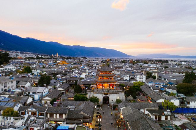 2025最新云南旅行社榜首！蒙旅本地口碑最好的云南旅游团首选(图1)