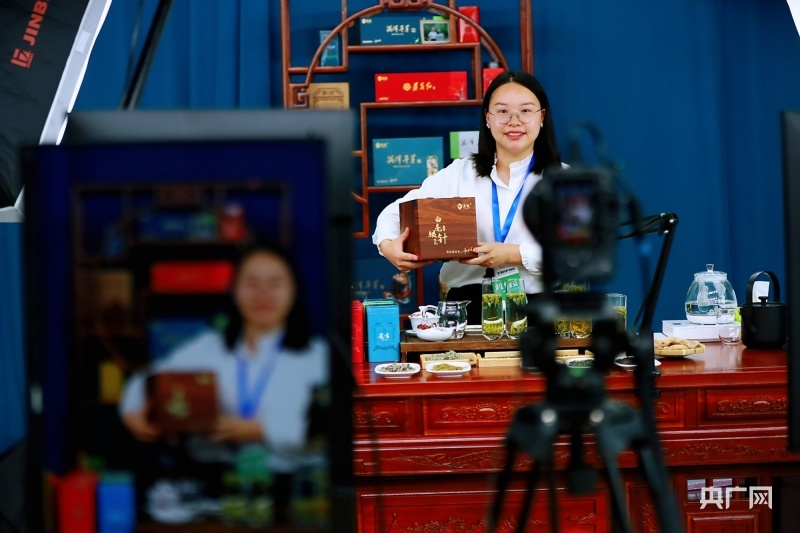 贵州这座县城用茶叶引领支撑了“十四五”发展(图5) 贵州这座县城用茶叶引领支撑了“十四五”发展(图5)