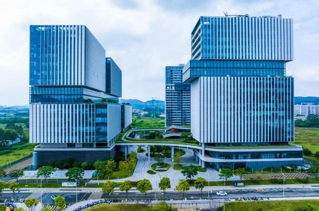 一周8次亮相央视！光明实力圈粉！(图2)