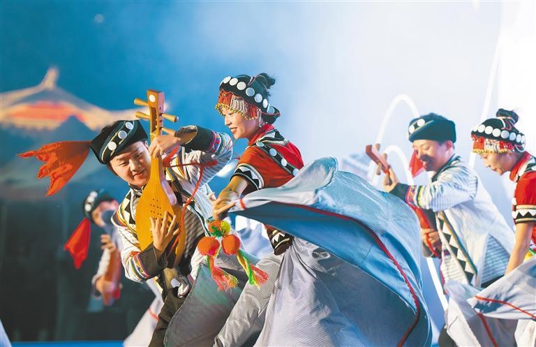 奔向更好的日子——云南省怒江州推进乡村全面振兴掠影(图2) 奔向更好的日子——云南省怒江州推进乡村全面振兴掠影(图2)