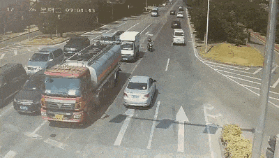 新国标逼疯4亿电动自行车主:不是车变慢了是路权一直没理清(图3) 新国标逼疯4亿电动自行车主:不是车变慢了是路权一直没理清(图3)