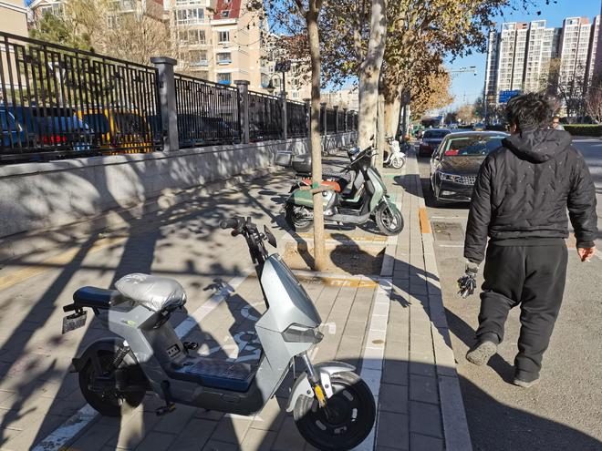 电动自行车市场探秘:旧国标新车咋就成了二手尖货?(图1) 电动自行车市场探秘:旧国标新车咋就成了二手尖货?(图1)