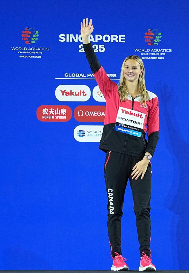 陈芋汐获评2025年国际十佳运动员跳水三金辉煌(图6)