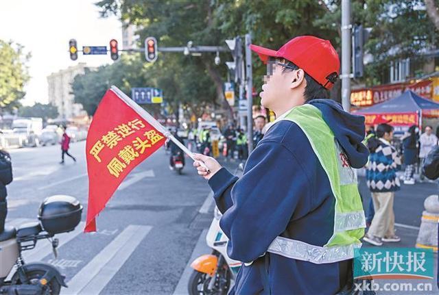 当电动自行车成“隐形杀手”:严管之下我们离文明骑行还有多远?(图5) 当电动自行车成“隐形杀手”:严管之下我们离文明骑行还有多远?(图5)