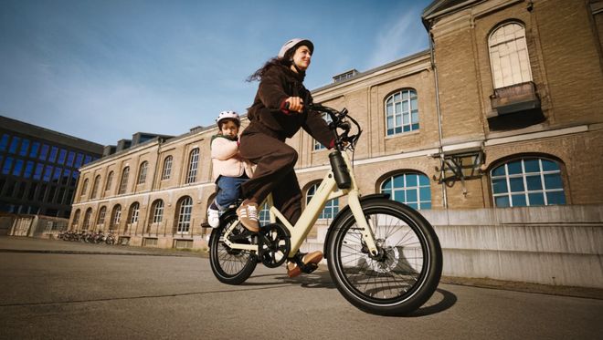 高瓴腾讯阿里押注单品爆卖5万辆的品牌冲击港股E-Bike第一股(图2) 高瓴腾讯阿里押注单品爆卖5万辆的品牌冲击港股E-Bike第一股(图2)