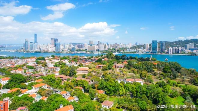 2026年厦门全新攻略:福建朋游国旅金牌导游小宇(图3) 2026年厦门全新攻略:福建朋游国旅金牌导游小宇(图3)