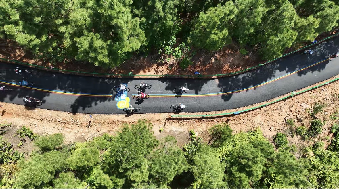 2026长三角自行车联赛芜湖湾沚站鸣枪开赛(图2)